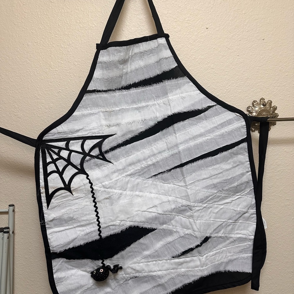 Pier One Halloween Apron with Mummy &  Spider Web Details
